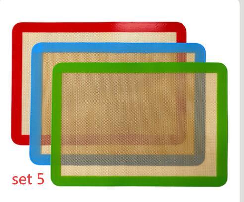 Reusable Silicone Baking Mat for Easy Macaron & Pastry Baking