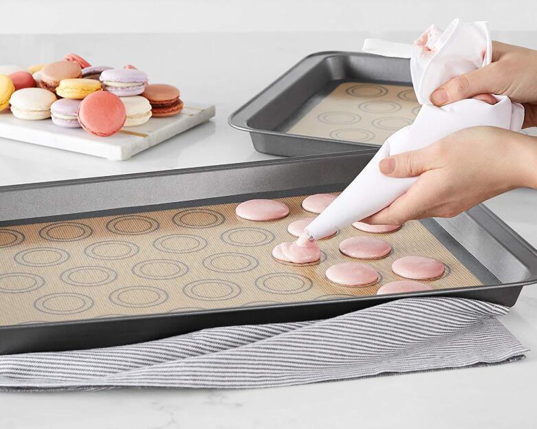 Reusable Silicone Baking Mat for Easy Macaron & Pastry Baking